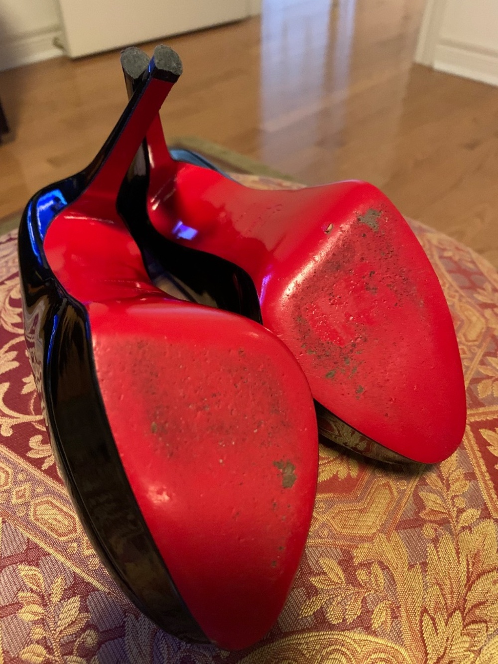 Shoes - Picture 4 of 8